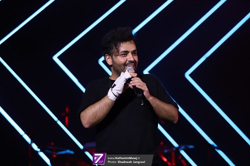 دانلود آهنگ چرا هرچی راه میام باهات لج میکنی ساده منو از تو دلت پرت میکنی میثم ابراهیمی Mp3 دانلود آهنگ چرا هرچی راه میام باهات لج میکنی ساده منو از تو دلت پرت میکنی میثم ابراهیمی Mp3