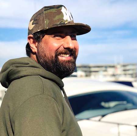 دانلود آهنگ کلافه میشم آرومم میکنی واسه همه اینا ممنون محمد علیزاده Mp3 دانلود آهنگ کلافه میشم آرومم میکنی واسه همه اینا ممنون محمد علیزاده Mp3