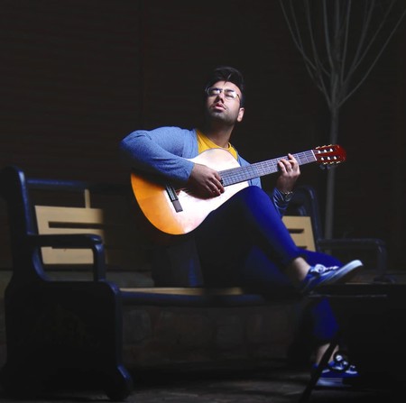 دانلود آهنگ موهام دارن سیاه سفید میشن میای محمد لطفی Mp3 دانلود آهنگ موهام دارن سیاه سفید میشن میای محمد لطفی Mp3