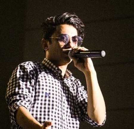 دانلود آهنگ آخه من دوست دارم دست خودم نیست خودتم میدونی که این علاقه کم نیست محسن ابراهیم زاده Mp3 دانلود آهنگ آخه من دوست دارم دست خودم نیست خودتم میدونی که این علاقه کم نیست محسن ابراهیم زاده Mp3