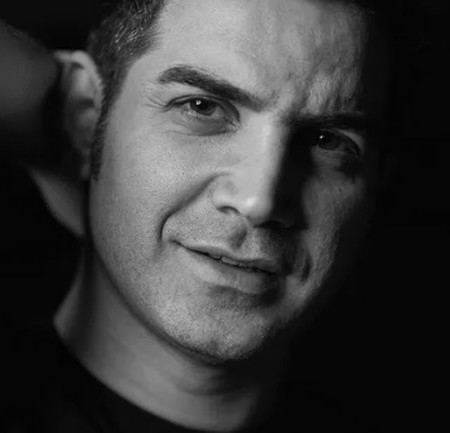 دانلود آهنگ نگران بودم الان کجای این شهری نکنه راه خونمونو گم کردی محسن یگانه Mp3 دانلود آهنگ نگران بودم الان کجای این شهری نکنه راه خونمونو گم کردی محسن یگانه Mp3