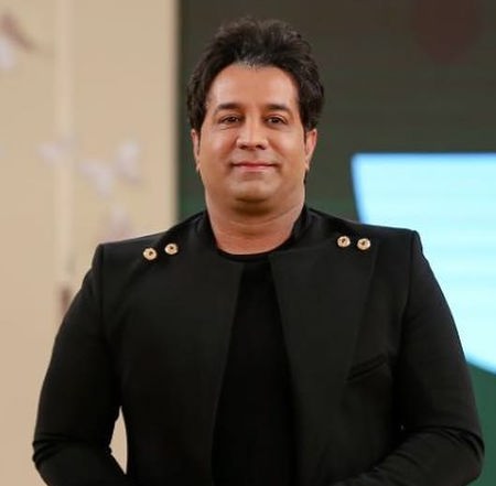 دانلود آهنگ عشق به این با نمکی کی آخه دیده ماهم که روی ماهشو از تو خریده امید جهان Mp3 دانلود آهنگ عشق به این با نمکی کی آخه دیده ماهم که روی ماهشو از تو خریده امید جهان Mp3