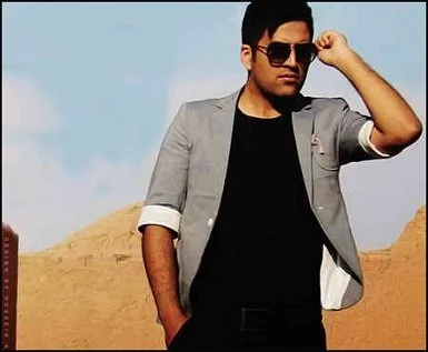 دانلود آهنگ حیف نشد آخرش چشم من تر نشه حیف نشد دلخوشیم با تو پر پر نشه پویا بیاتی Mp3 دانلود آهنگ حیف نشد آخرش چشم من تر نشه حیف نشد دلخوشیم با تو پر پر نشه پویا بیاتی Mp3