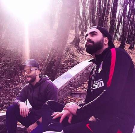 دانلود آهنگ زیاد که باشی زیادی میشی من بد نبودم تو داری میشی پازل بند Mp3 دانلود آهنگ زیاد که باشی زیادی میشی من بد نبودم تو داری میشی پازل بند Mp3