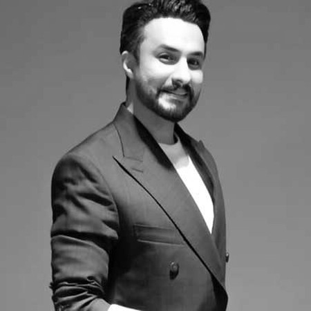 دانلود آهنگ نه خنده از تو بی خبر موند نه گریه دردمو دوا کرد راغب Mp3 دانلود آهنگ نه خنده از تو بی خبر موند نه گریه دردمو دوا کرد راغب Mp3