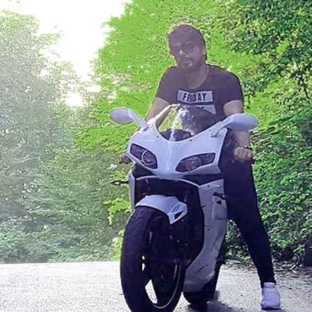 دانلود آهنگ واسه من کاری نداره عاشقی کارمو یکسره کن اصن هرچی تو بگی رامین بی باک Mp3