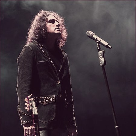 دانلود آهنگ شبیه فیلما شده قصه ی رفتنت آرزوم شده بری عطرم بمونه رو پیرهنت رضا یزدانی Mp3 دانلود آهنگ شبیه فیلما شده قصه ی رفتنت آرزوم شده بری عطرم بمونه رو پیرهنت رضا یزدانی Mp3