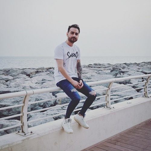 دانلود آهنگ نمیذاره خیلی چیزا رو نگم بهت نگاه قشنگت سامان جلیلی Mp3 دانلود آهنگ نمیذاره خیلی چیزا رو نگم بهت نگاه قشنگت سامان جلیلی Mp3