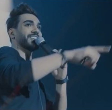 دانلود آهنگ چی از این بهتر که من پروانه شم دورت بگردم سینا درخشنده Mp3 دانلود آهنگ چی از این بهتر که من پروانه شم دورت بگردم سینا درخشنده Mp3