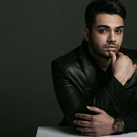 دانلود آهنگ این شاخه گلا دارن میشن پژمرده برگرد کنارم بی تو دلم تهش مرده سینا درخشنده Mp3 دانلود آهنگ این شاخه گلا دارن میشن پژمرده برگرد کنارم بی تو دلم تهش مرده سینا درخشنده Mp3