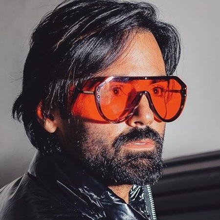 دانلود آهنگ تو مال من باش که واسه داشتنت به همه رو زدم کنار من باش سهراب پاکزاد Mp3