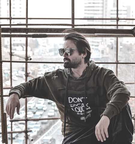 دانلود آهنگ به من عادت کن بیا با این دل دیوونه رفاقت کن سهراب پاکزاد Mp3 دانلود آهنگ به من عادت کن بیا با این دل دیوونه رفاقت کن سهراب پاکزاد Mp3