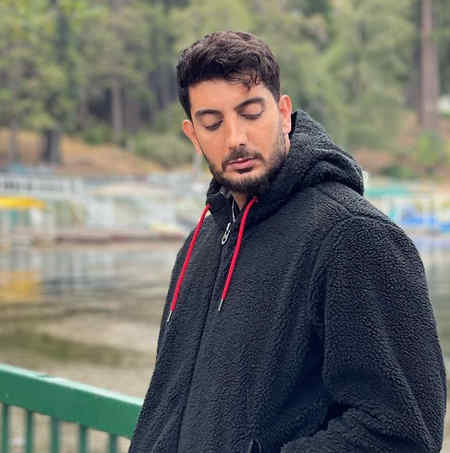 دانلود آهنگ این قلب از عشق تو نابود من این نفسای بغض آلود من فرزاد فرزین Mp3 دانلود آهنگ این قلب از عشق تو نابود من این نفسای بغض آلود من فرزاد فرزین Mp3