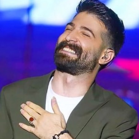 دانلود آهنگ خوشا آن دم که مرا باده ی نابی بدیو خوشا آن دم که مرا درد شرابی بدیو حمید هیراد Mp3 دانلود آهنگ خوشا آن دم که مرا باده ی نابی بدیو خوشا آن دم که مرا درد شرابی بدیو حمید هیراد Mp3